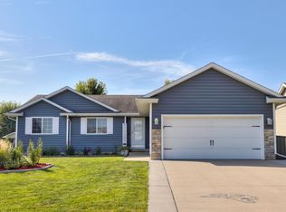 5115 NW 5th St, Ankeny, IA 50023