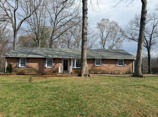 1205 Pinecrest Ave, Bedford, VA 24523