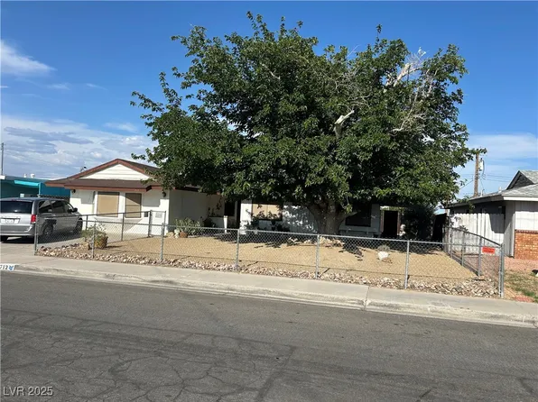 712 Donner St, Las Vegas, NV 89107