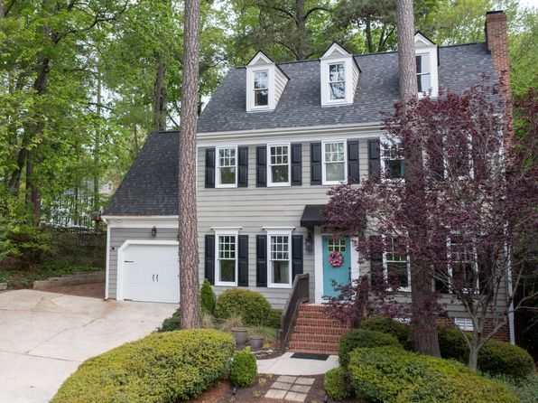 117 Vicksburg Dr, Cary, NC 27513