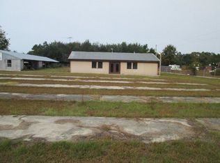 163 Stumphole Rd, Elloree, SC 29047