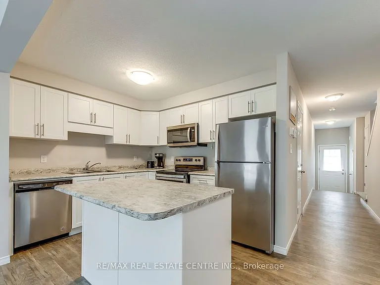 50 Pinnacle Dr #23 — Photo 8