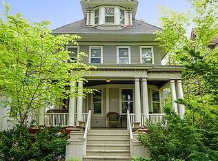 22 Dekoven Ct, Brooklyn, NY 11230