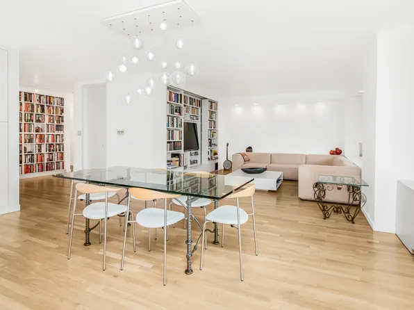 3777 Independence Avenue image 8 of 25