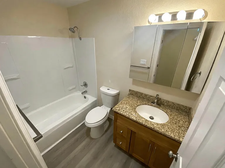 1455 N Camino Alto #332 — Photo 4