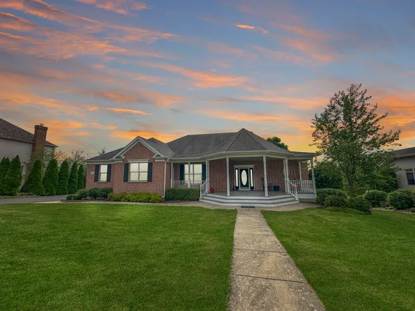 1341 Oak Hill Ln, Hampshire, IL 60140