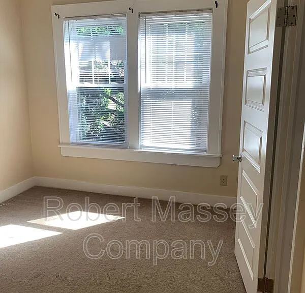 2424 Glenmary Ave #2424GLE-10 — Photo 8