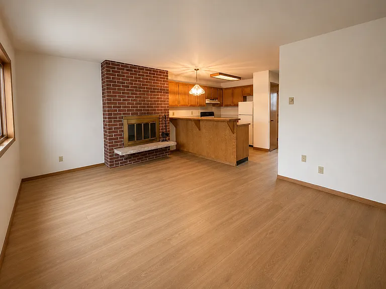 Tabor West Apartments — Photo 9