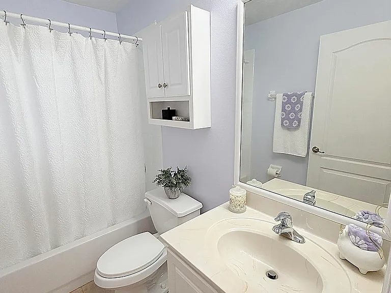 467 Sauders Rd SE — Photo 17