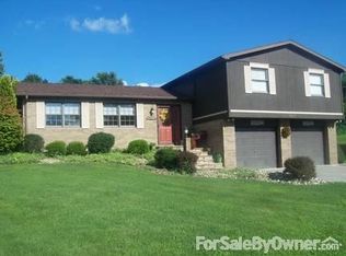 3107 Richey Rd, Connellsville, PA 15425