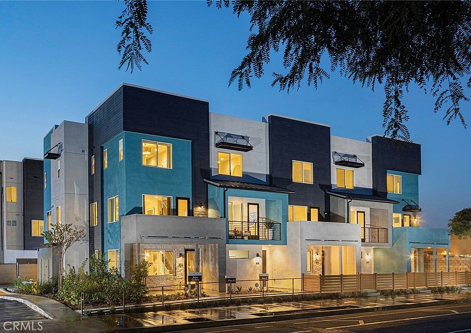 1st image of 850 S Harbor Blvd