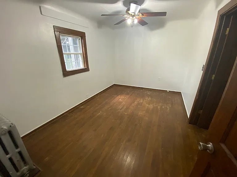 13930 Lauerman St #B — Photo 5