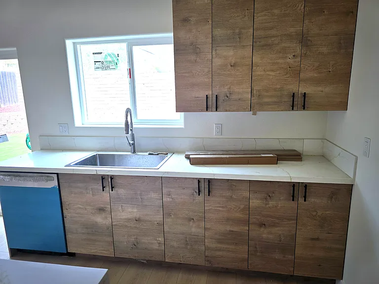 14382 Poway Rd — Photo 2