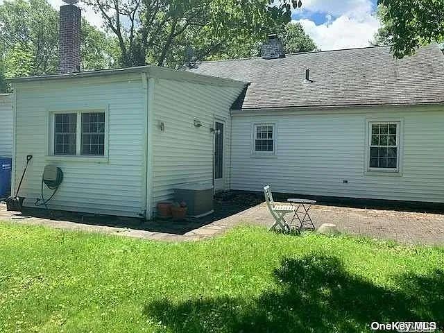 205 Hawthorne St — Photo 4