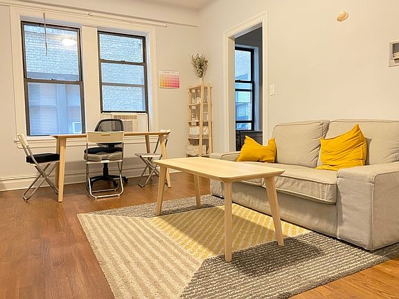 3rd image of 350 W 55th St APT 5E
