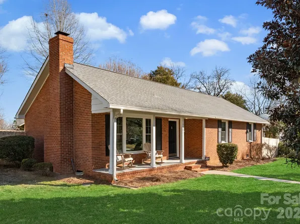5301 Milford Rd, Charlotte, NC 28210