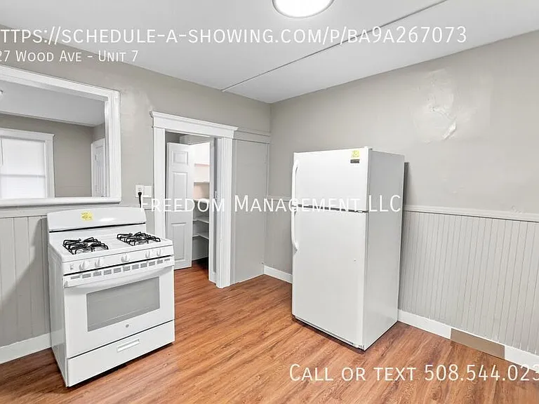427 Wood Ave #7 — Photo 1