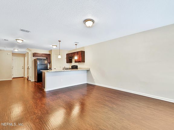 5th image of 8429 McGirts Village Ln