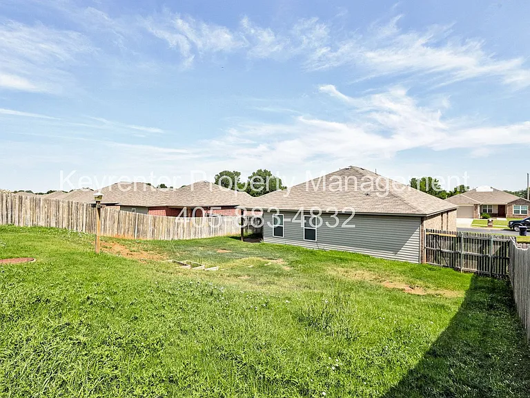 3516 SE 94th St — Photo 32