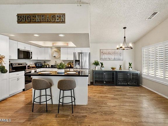5th image of 1958 N Quartz Drive
