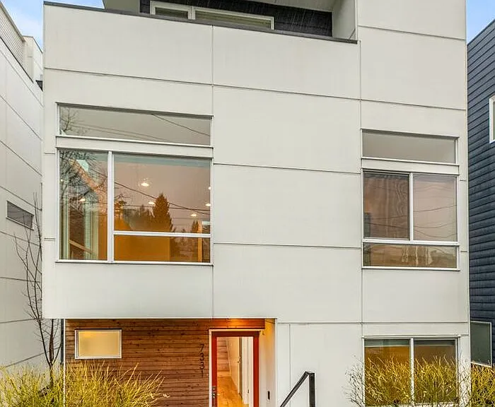 7331 Fauntleroy Way SW — Photo 6