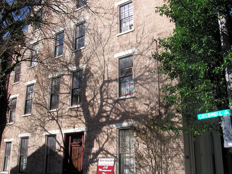 225 Orchard St — Photo 2
