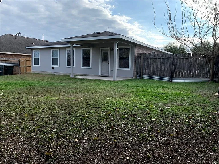 144 Star Of Texas Dr — Photo 13