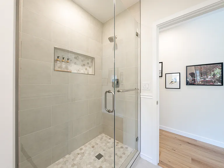 4062 Goldfinch St — Photo 7