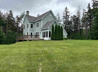 1295 Middletown Rd, Chester, VT 05143