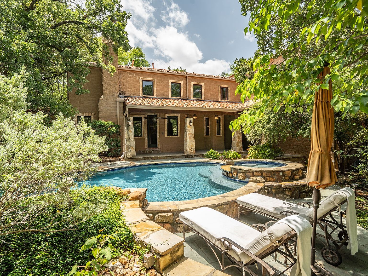 1097 E Hickory Hill Rd, Argyle, TX 76226 | Zillow