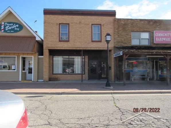 137 S Saginaw St, Saint Charles, MI 48655