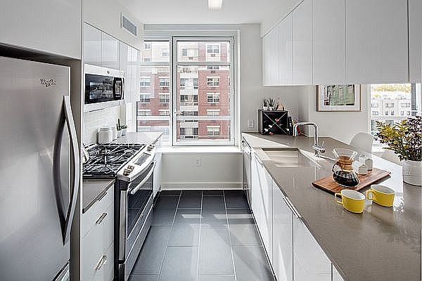 1st image of 45 Hoyt St APT 7N