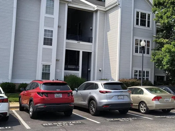602 Moonglow Rd APT 202, Odenton, MD 21113