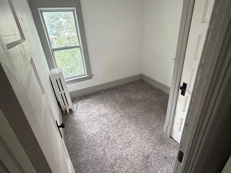 661 Myrtle Ave — Photo 10