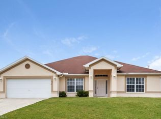 1430 NE 5th Pl, Cape Coral, FL 33909