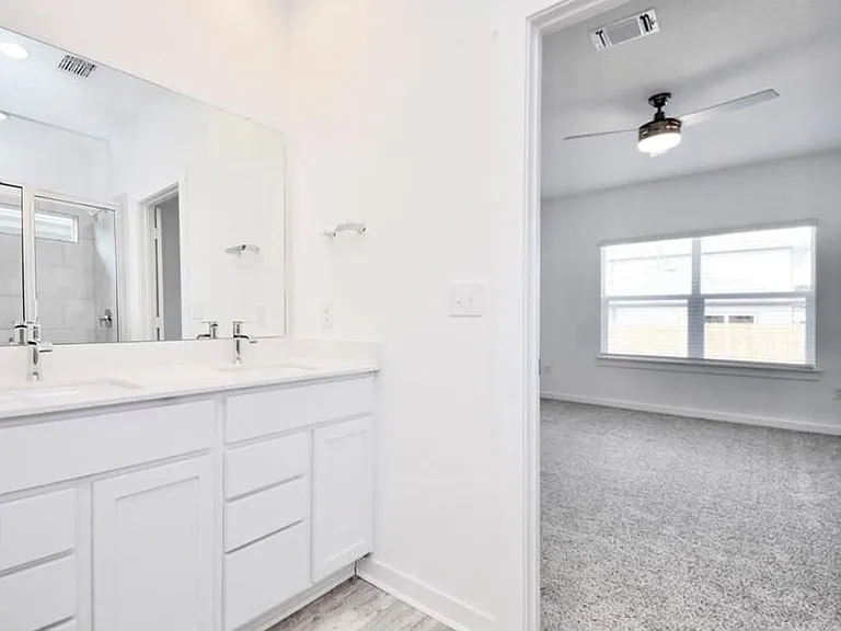 10307 Norshire Ln — Photo 13