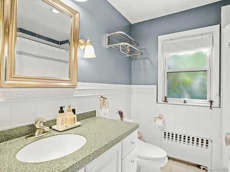 1035 Shore Acres Dr — Photo 9