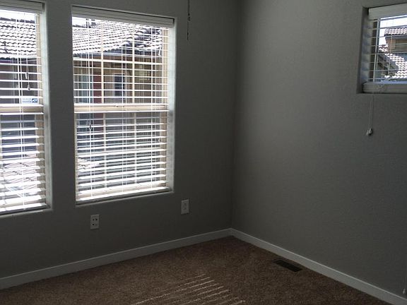 5th image of 10144 E 29th Dr
