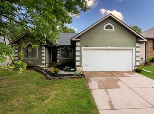 3027 E Lark St, Springfield, MO 65804