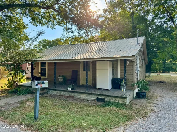 707 Holden Ave #&-425, Dyersburg, TN 38024