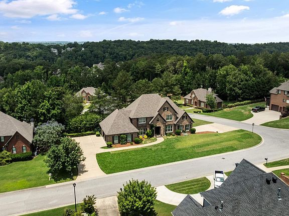 5th image of 1033 Eagle Nest Cir