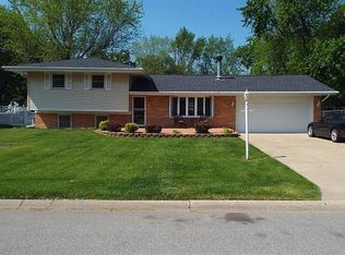7328 W 86th Ave, Crown Point, IN 46307