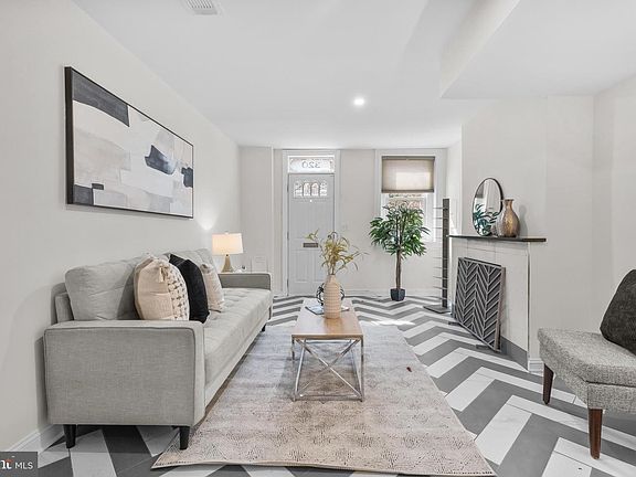 5th image of 320 G St SE