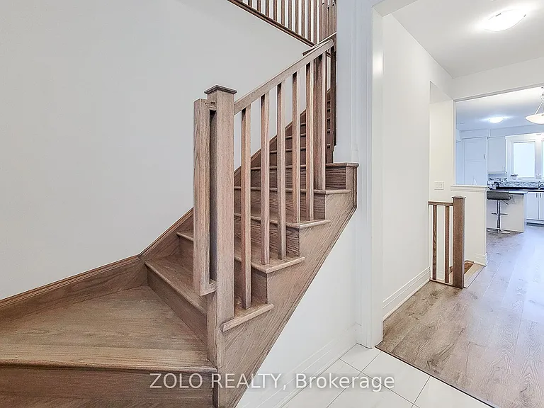 551 Bellflower Ct — Photo 13