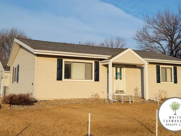 118 S Maple St, Wayne, NE 68787
