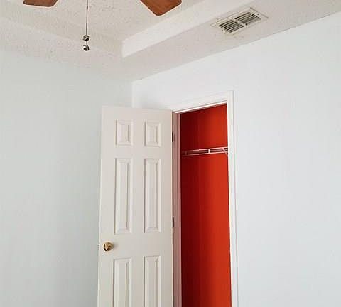 3rd image of 4208 Eagle Ave
