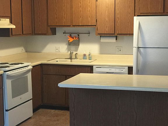 New range and refrigerator