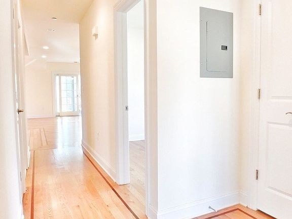 3rd image of 150-21 28th Ave #2R