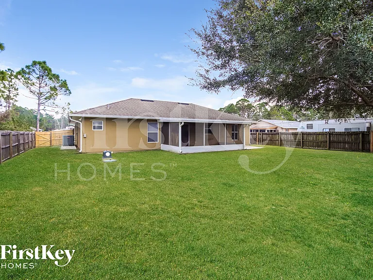 914 Caligula Ave SE — Photo 15