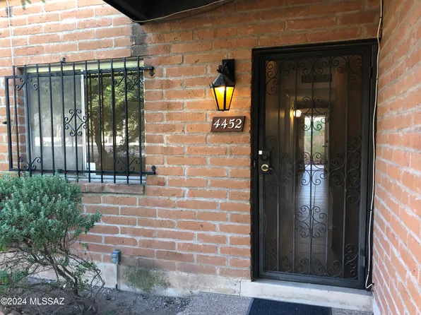 4452 E Fort Lowell Rd, Tucson, AZ 85712